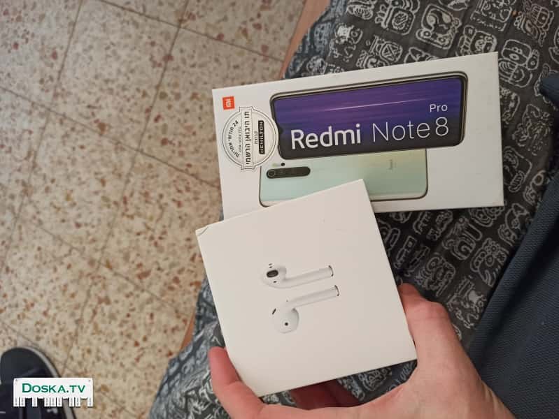 Новый смартфон redmi note 8 pro. Вместе с оригинальными airpods