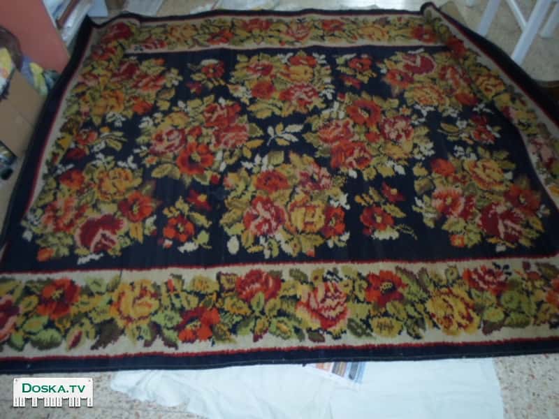 Ковер, 100% шерсть, 2,5 х 1,8 м, в отличном состоянии.