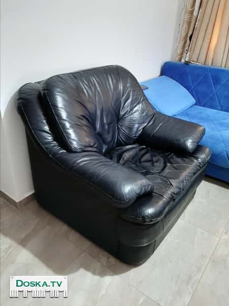 Кресло кожаное, очень удобное