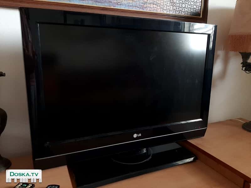 За покупку телевизора, отдам DVD в подарок.