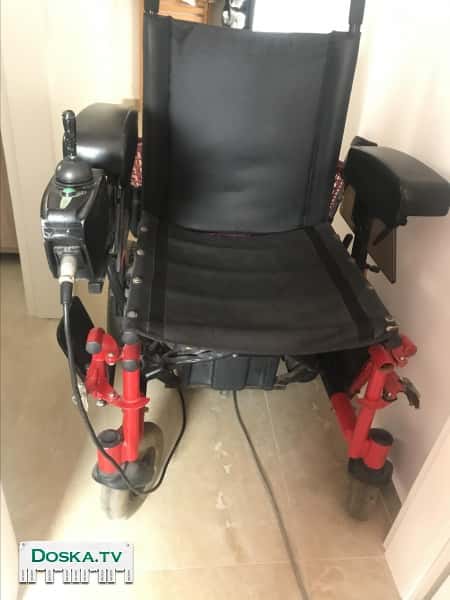 Электроколяска в хорошем состоянии.Можно заезжать в общественный транспорт для передвижения