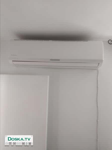 кондиционер в очень хорошем состоянии ,2.5 л.с, Самовывоз.