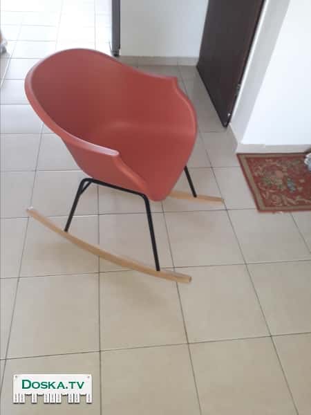 Кресло-качалка в идеальном состоянии. Как новое.