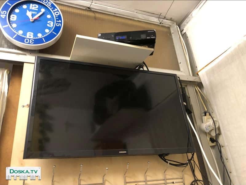 Плазменный телевизор Самсунг. В эксплуатации мало.
