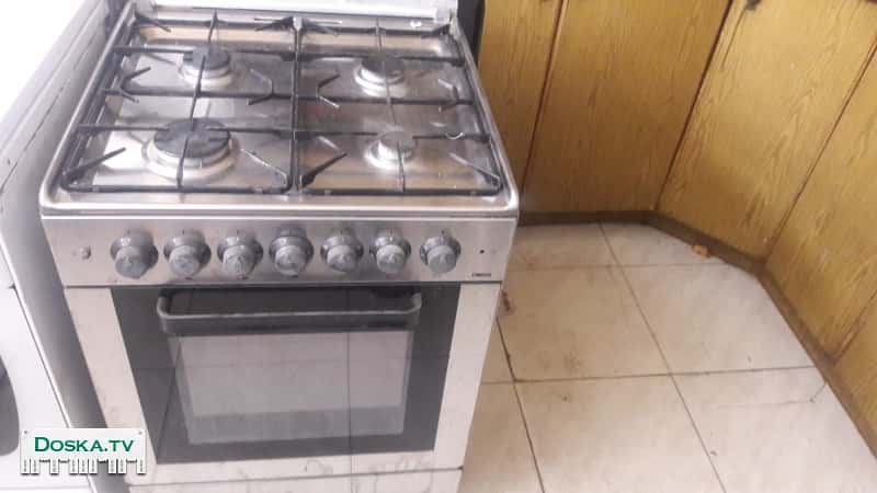 газовая плита с духовкой нержавейка в хорошем состоянии  на