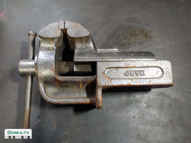 Тиски чугун большие тяжёлые  400 шек Хайфа