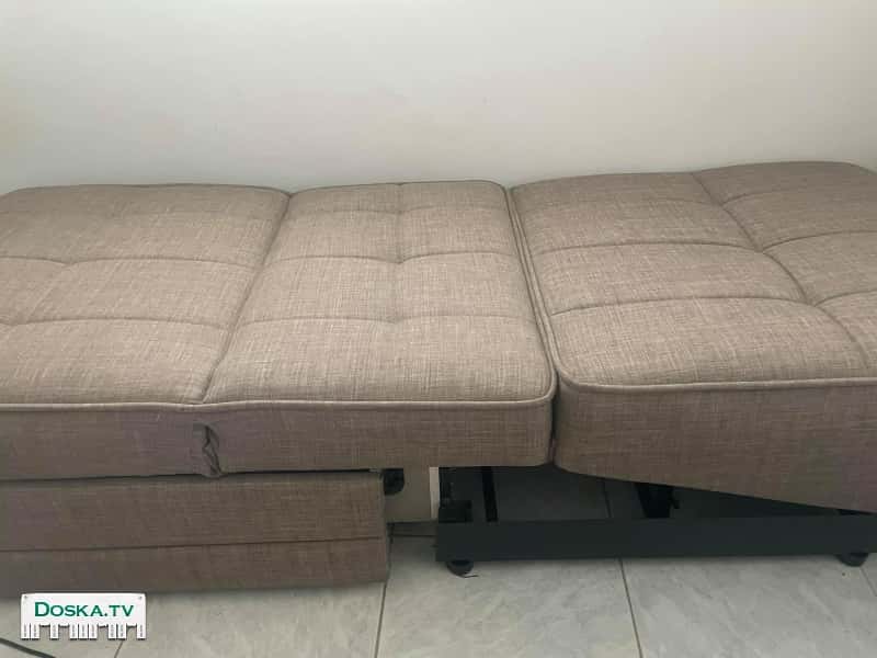 Диван кровать с ящиком.