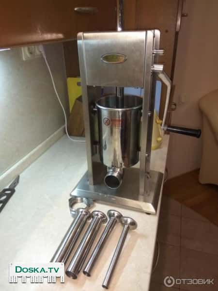 Продаю новый не пользованный самый лучшый Колбасный шприц Hakka 3-х