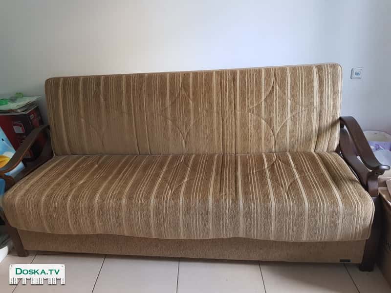 В связьи с отъездом  дёшево расскладной диван с ящиками