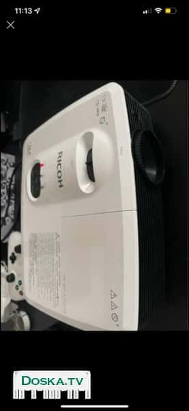 Проектор Ricoh PJX2440 ,в отличном состоянии использование лампы 160 часов