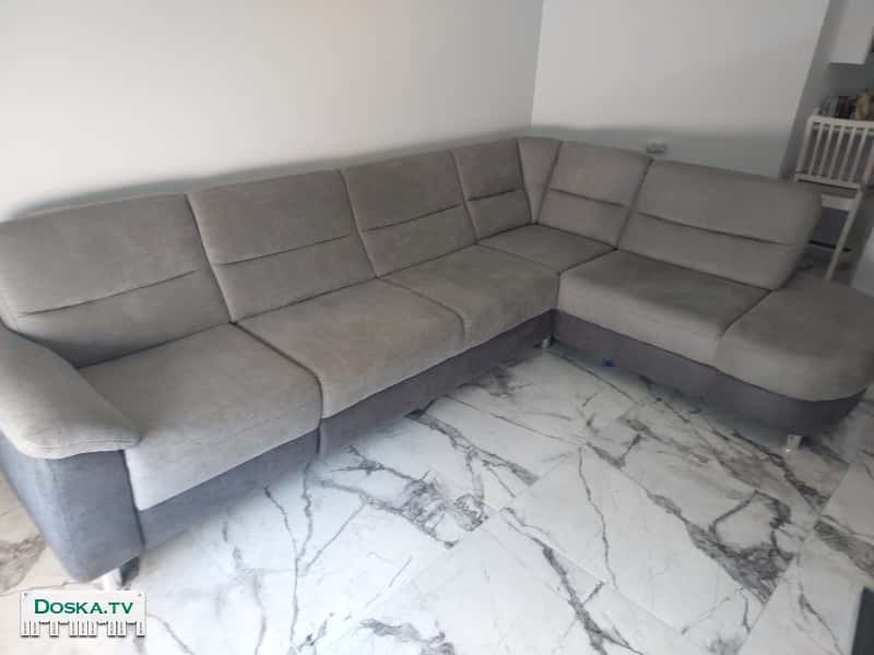 Угловой диван, купленный полтора года назад,  в связи с