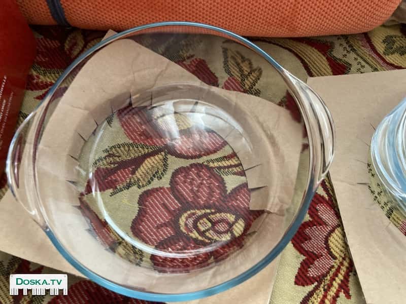 набор жаропрочной посуды, набор включает 3 миски и 3 крышки.