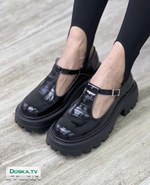 классные туфли в стиле Мери Джейн  Очень хорошее качество,