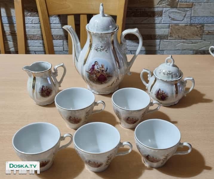 Два набора чайных сервизов (Япония)