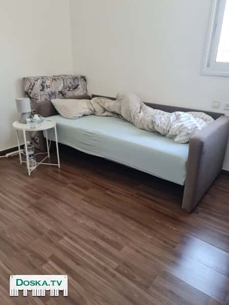 Раскладной диван и двух частей 90(180)*2000 с подушками