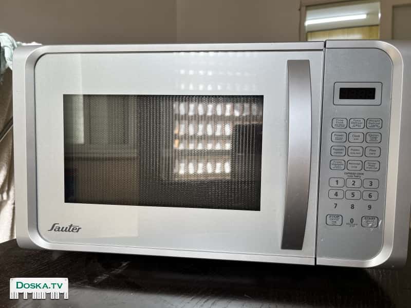 Микроволновая печь в хорошем состоянии