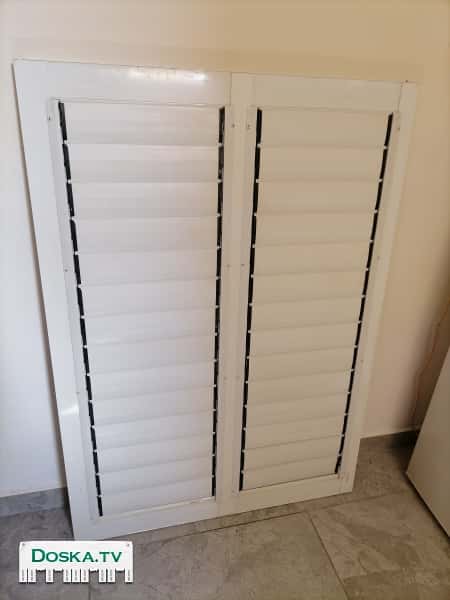 Продаются жалюзи размер 112 на 80 (см) две штуки.