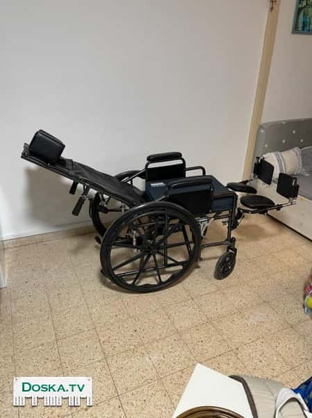 Инвалидная коляска  с высокой регулируемой по наклону спинкой подголовник