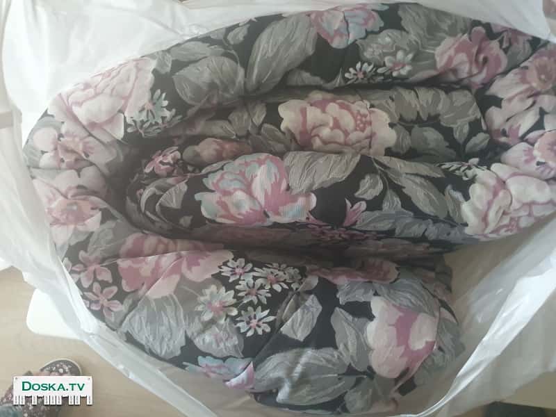 Двуспальное пуховое одеяло 200×220 В хорошем состоянии  К.ям