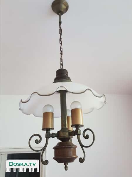 Очень красивая люстра.