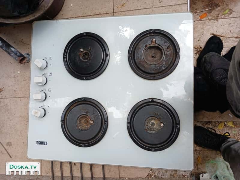 Газовая плитка. Плата 4 комфорки в хорошем состоянии.