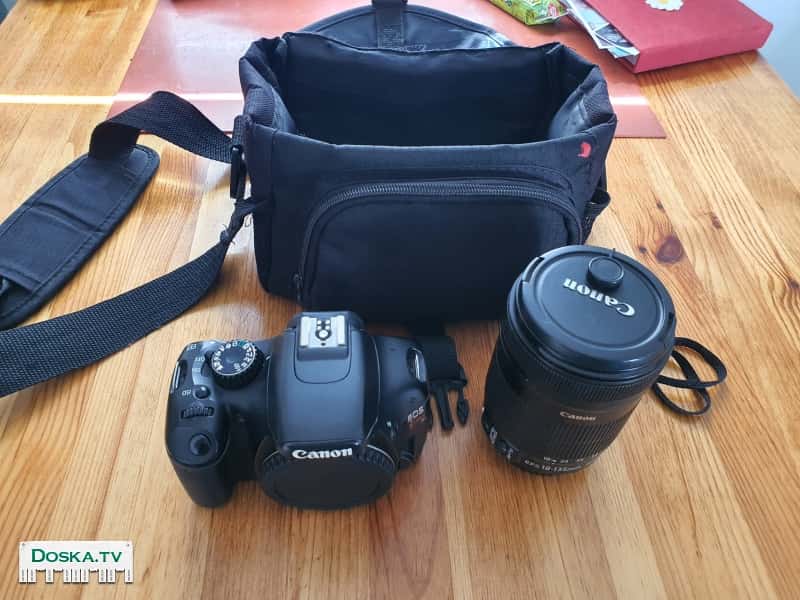 Фотоаппарат цыфровой Cenon EOS 550D  + обьектив EFS 18-135mm