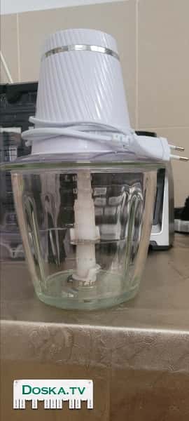 В связи с переездом в другую страну  Блендер для