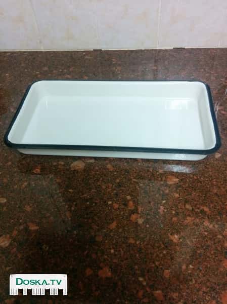 Эмалированный лоток для заливного , холодца  и миски 50шк