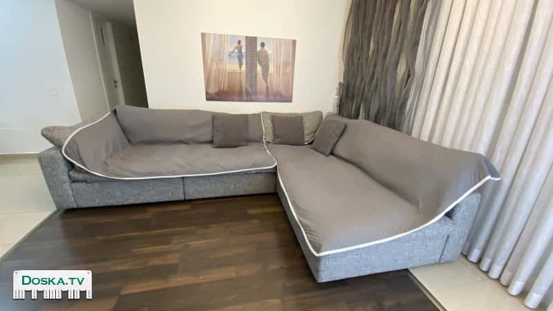 итальянский диван. Наполнение натуральное перо, очень мягкий и удобный. Б/у