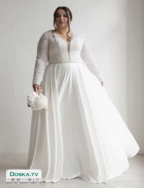 свадебное платье размер 60 рус. полупышное в пол, корсет на