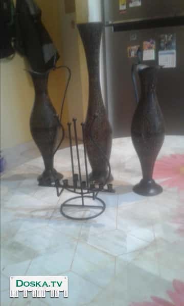 Красивый набор металичнских ваз с чеканым узором ручной работы