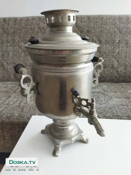 Самовар электрический. использовался как декоративный элемент