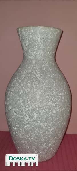 Ваза из стекла и бисера. Высота 47 см