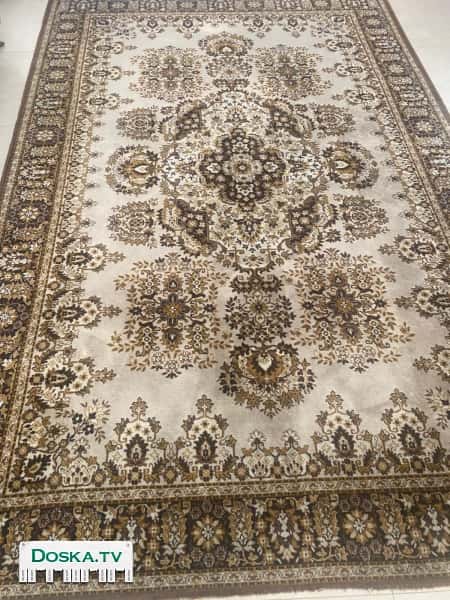 На продажу ковер 2*3 м в отличном состояние.