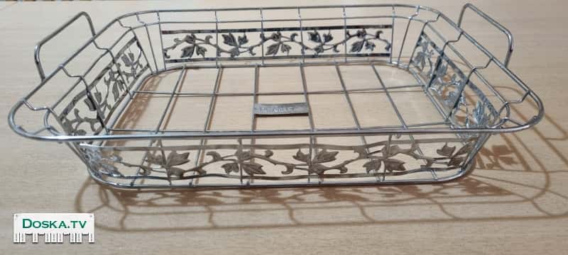 Новая декоративная подставка из хрома для горячего. Под неё ставят