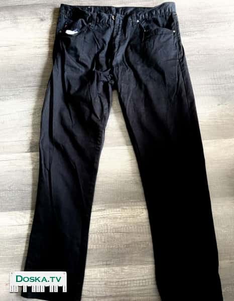 Фирма Roxet. Талия-42, обхватит бедер-52, внутр. шов -76, длина брюк