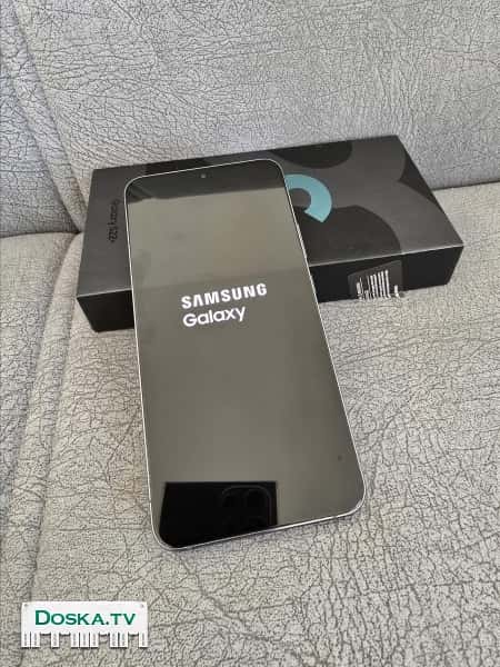 телефон Samsung s22+.256гб.Разумный торг уместен.