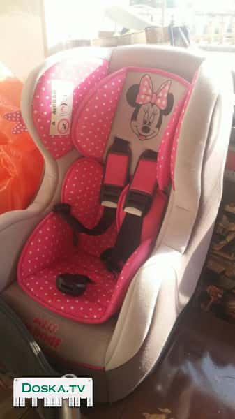 отличное детское кресло в очень хорошем состоянии.