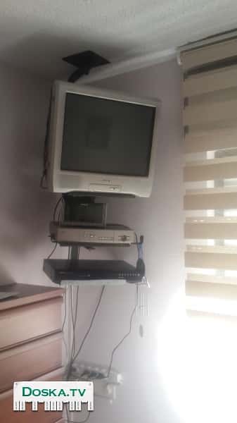 Продаю телевизор сони, пишущий двд-плейр тошиба, подвеска для телевизора баркан.