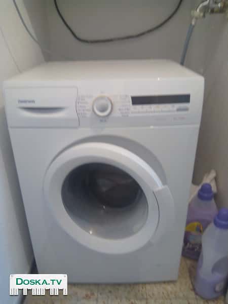 Продаю стиральную машинку constructa с боковой загрузкой. Зарекомендовала себя отлично.