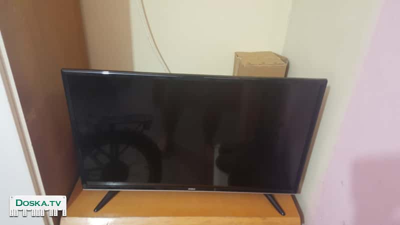 Телевизор 32LED HD. Фирма uniden. почти новый. Год в использовании.