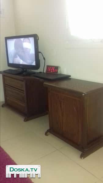 Продаю тумбу под телевизор(можно исрюпользовать как комод). Натуральное дерево. Размеры: