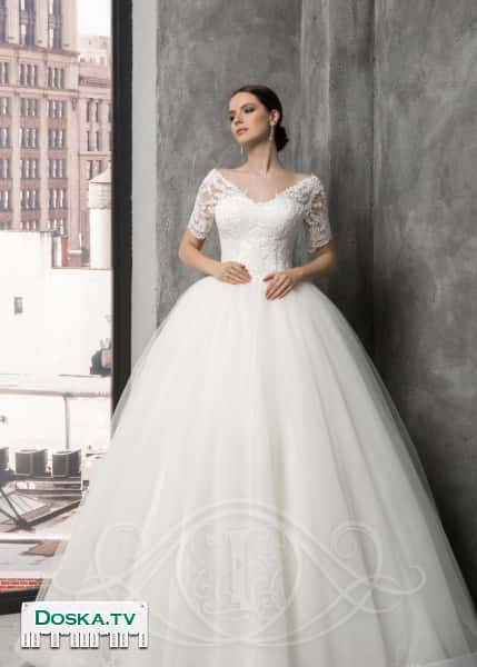 Милые девушки! НОВОЕ дизайнерское божественное свадебное платье с кружевным
