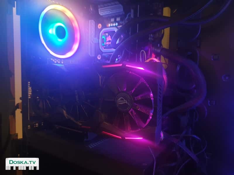 Видеокарта без коробки, но с документацией. Уместен торг. Пишите или