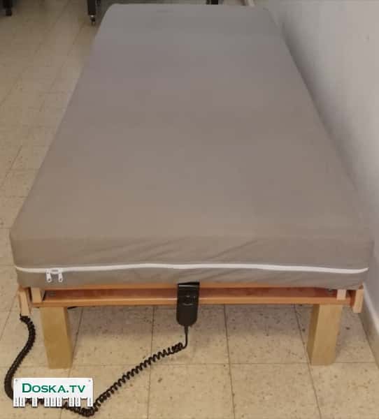 Медицинская кровать (мита сиюдит) 80*200, регулируемая в области головы и