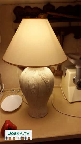 Два оригинальных гипсовых белых светильника за 150 шекелей оба.