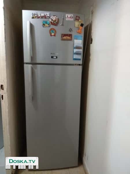 Холодильник рабочий, в отличном состоянии,ухоженный, высота 170 см, ширина 62