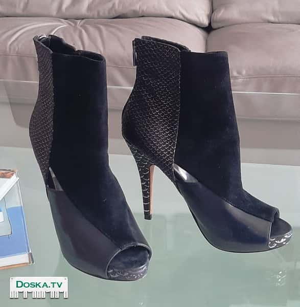 Женские полусапожки открытые кожаные чёрные элегантные размер 36-37.Каблук 12 см.