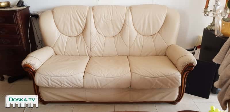 Кожаный салон 3+1+1 Итальянского производства в очень хорошем состоянии.