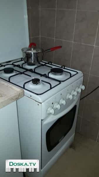 Газовая плита и духовка ДеЛонги. Конфорки работают исключительно хорошо, духовка